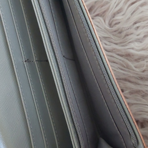 FOSSIL Clutch/Wallet - Picture 8 of 9